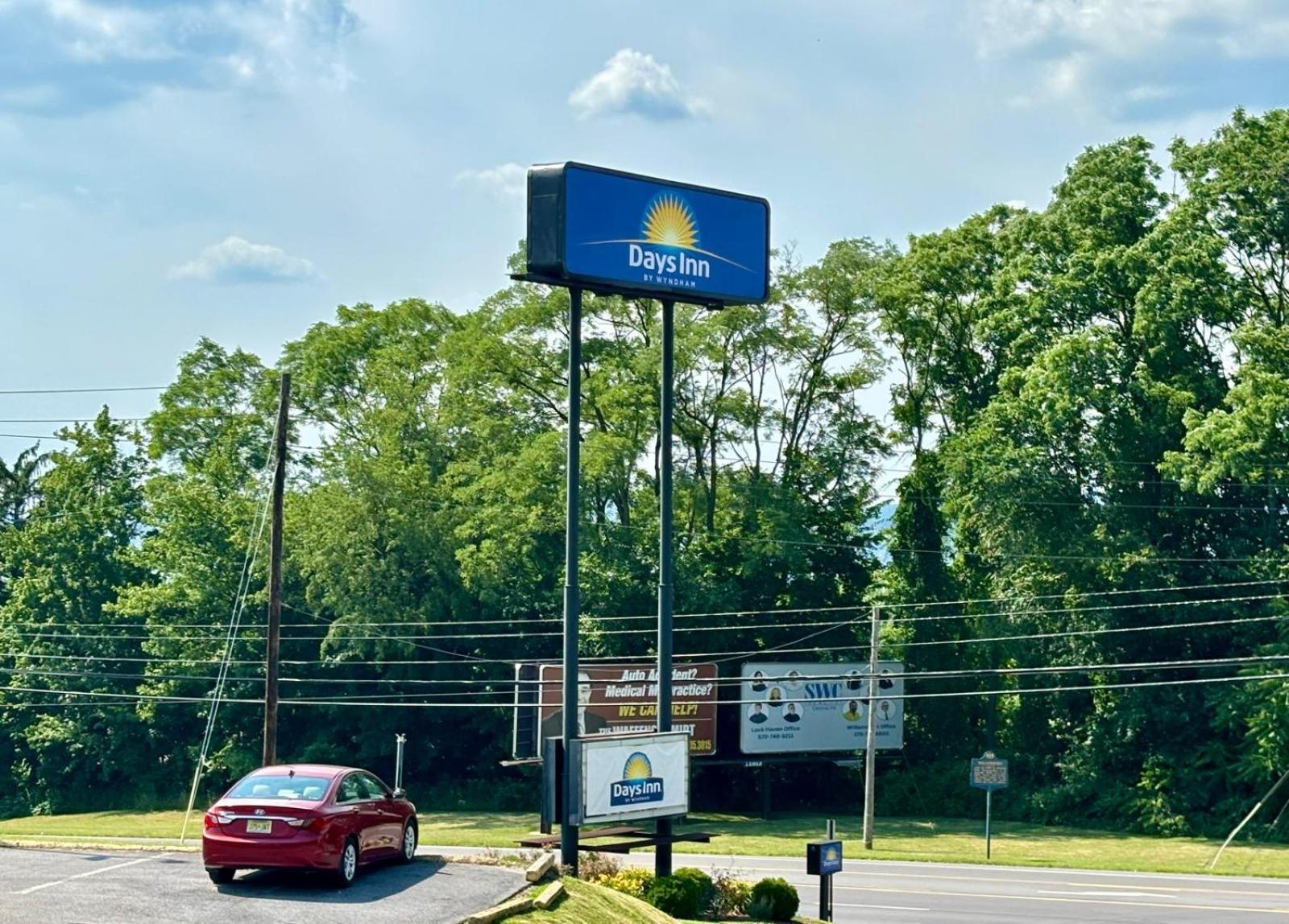 Days Inn By Wyndham Williamsport Exterior photo